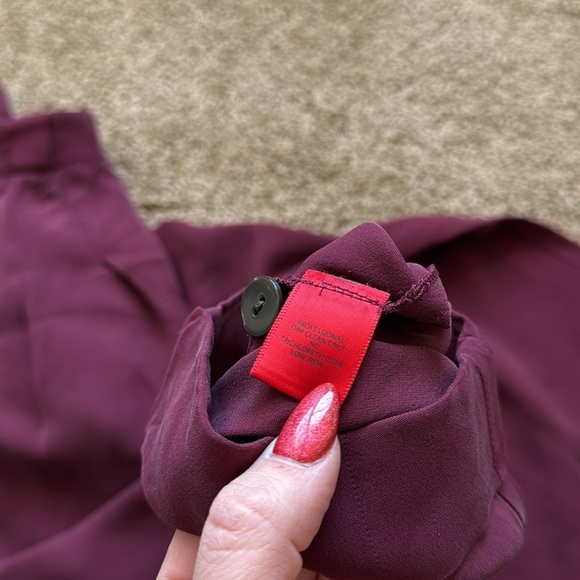 Z Spoke Zac Posen Silk Burgundy Red Pleated Cuff Ankle Straight Leg Trousers - Picture 9 of 12